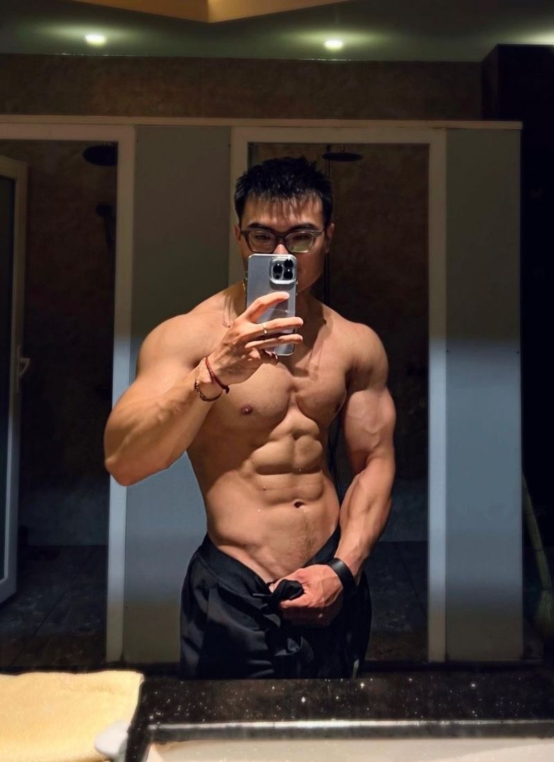 ảnh trai đẹp 6 múi tập gym